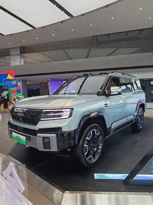 东莞63比亚迪方程豹硬派越野的爆款，英菲尼迪35周年与你共成长